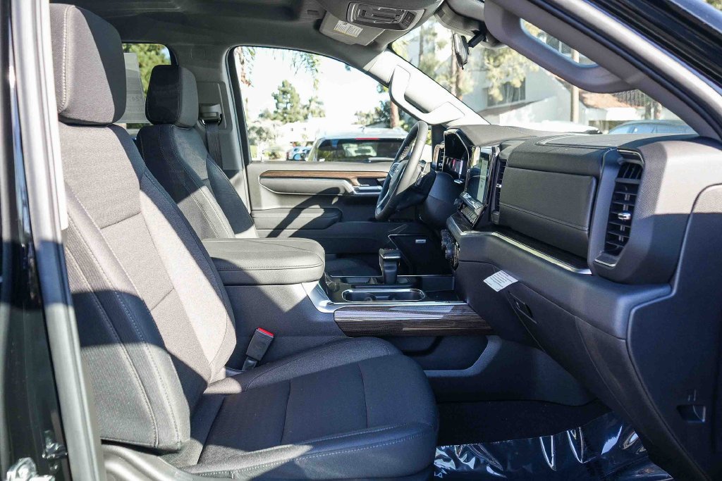 2026 Chevrolet Silverado 1500 RST - Photo 15