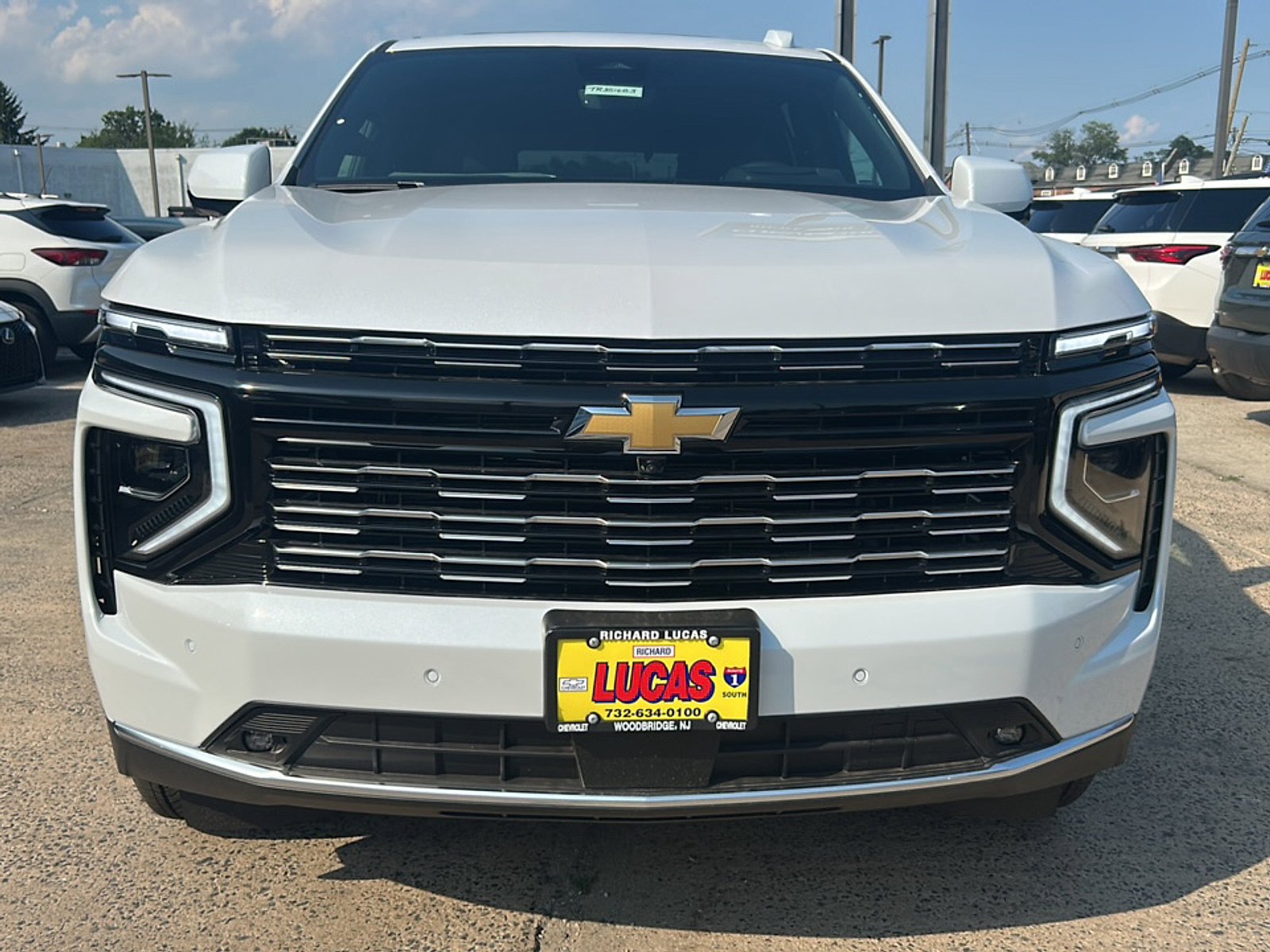 New 2026 Polar White Tricoat Chevrolet High Country image 3
