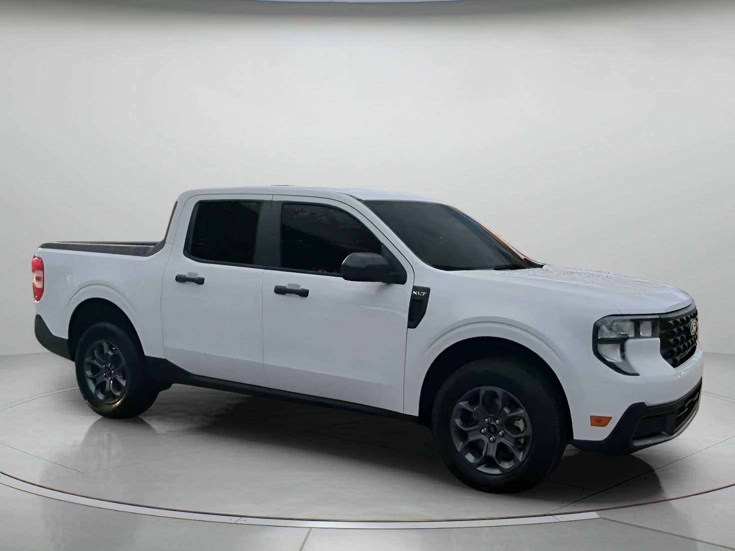 New 2026 Oxford White Ford XLT image 33