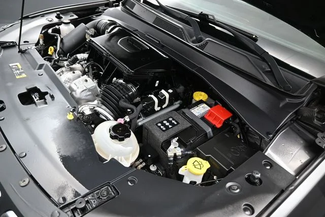 Used 2023 Gray Jeep Sport image 39