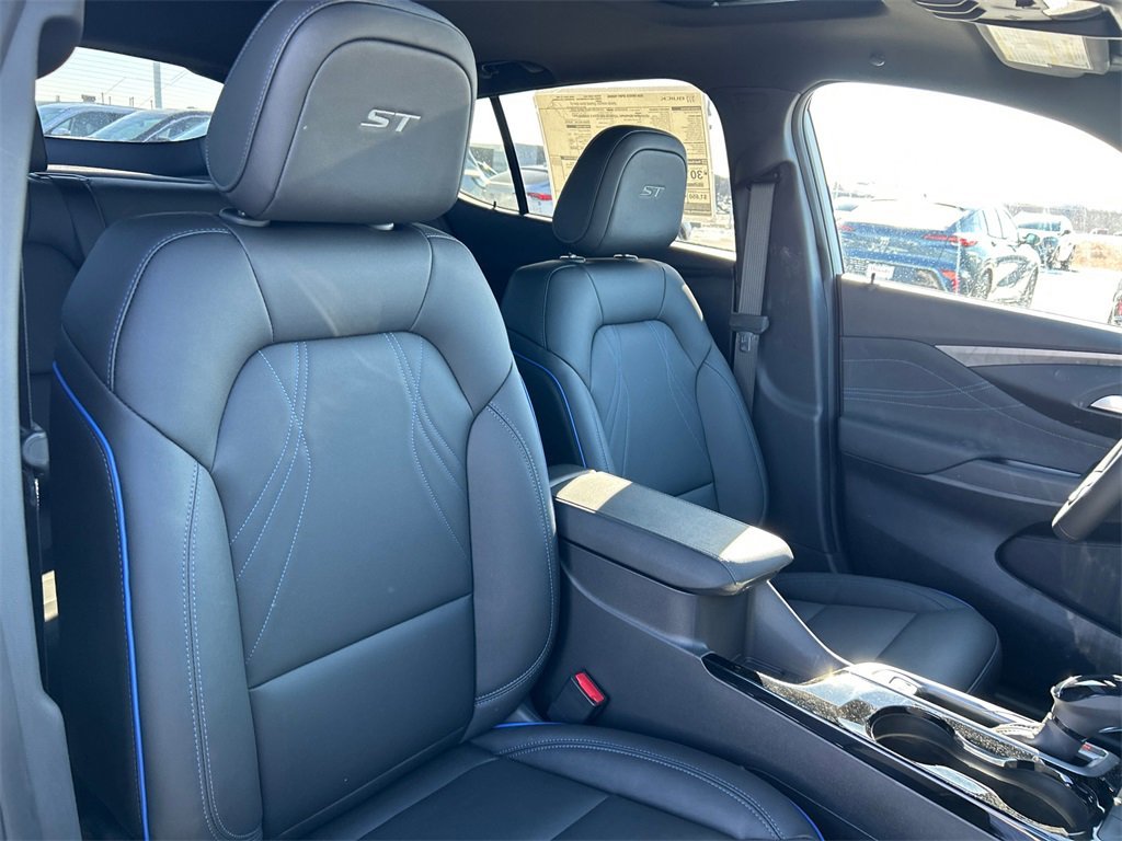 2026 BUICK ENVISTA - Image 32