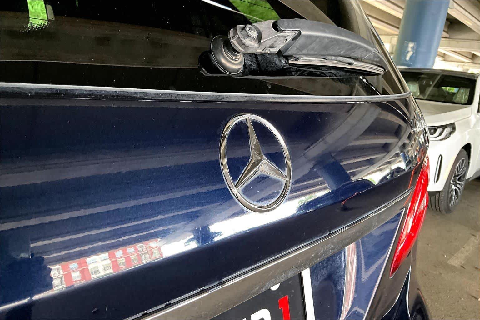 Used 2014 Lunar Blue Metallic Mercedes-Benz ML 350 image 30
