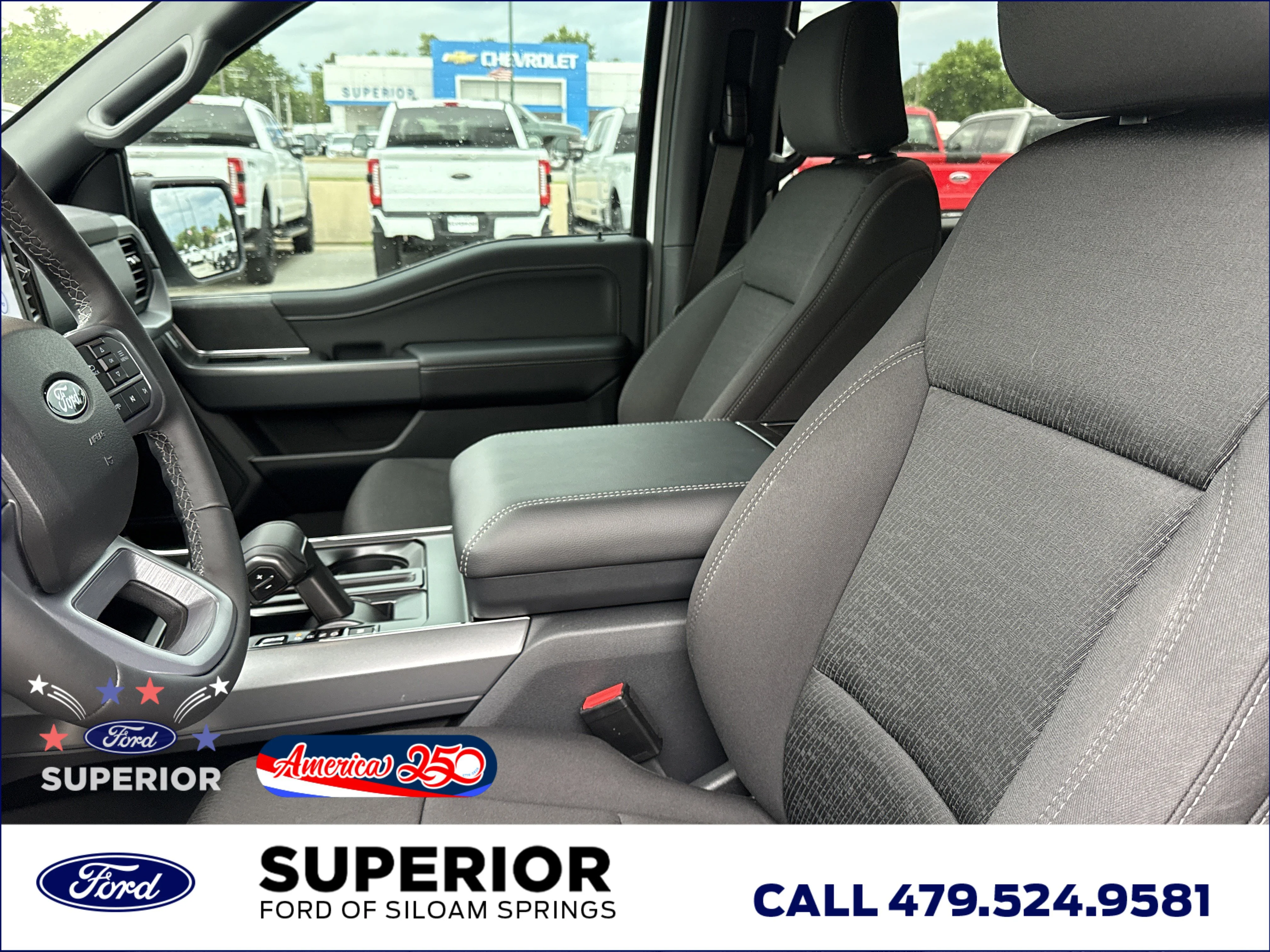 New 2026 Oxford White Ford XLT 4WD image 6