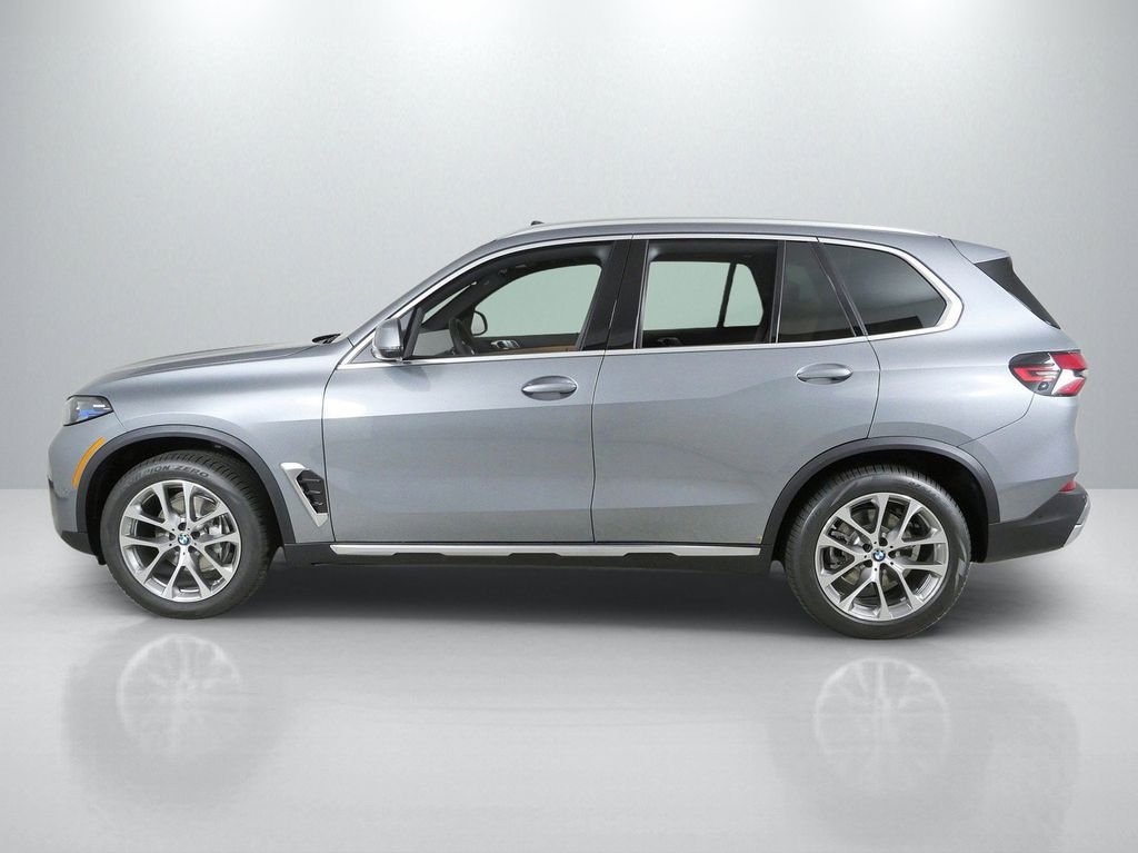 New 2026 Skyscraper Grey Metallic BMW xDrive40i image 15
