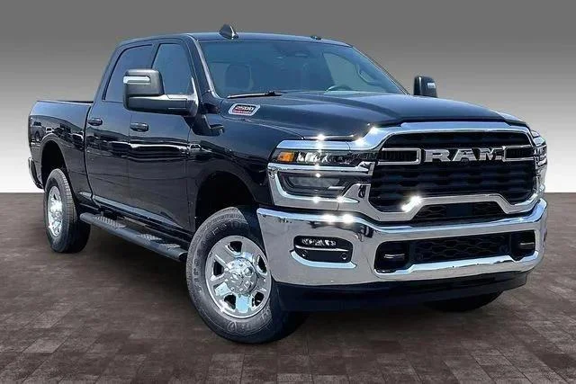 New 2026 Diamond Black Crystal Pearlcoat RAM TRADESMAN image 2