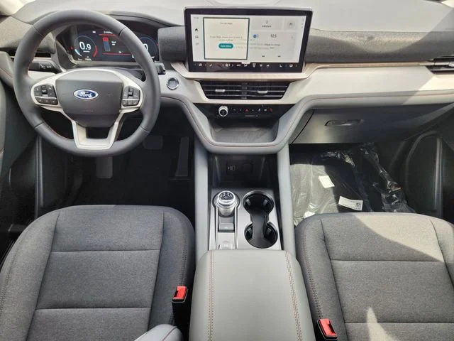 New 2026 Space White Metallic Ford Active image 26