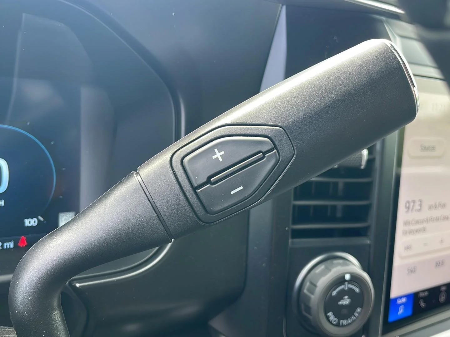 New 2026 Glacier Gray Metallic Tri-Coat Ford Platinum image 20