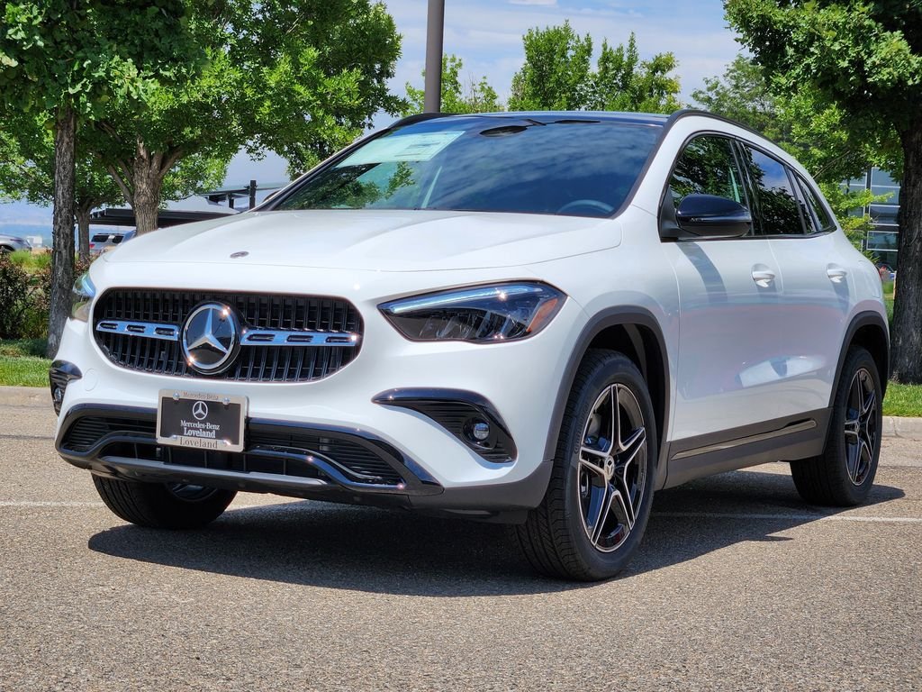 New 2026 Polar White Mercedes-Benz GLA 250 4MATIC® image 4