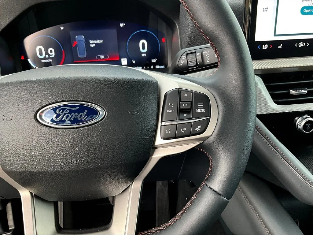 New 2027 Vapor Blue Metallic Ford Active image 20