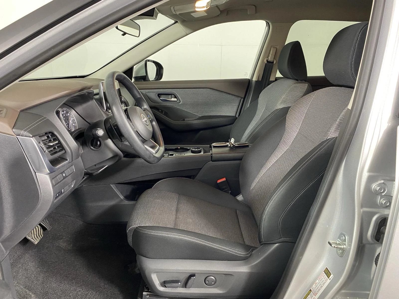 Used 2023 Brilliant Silver Metallic Nissan SV image 12