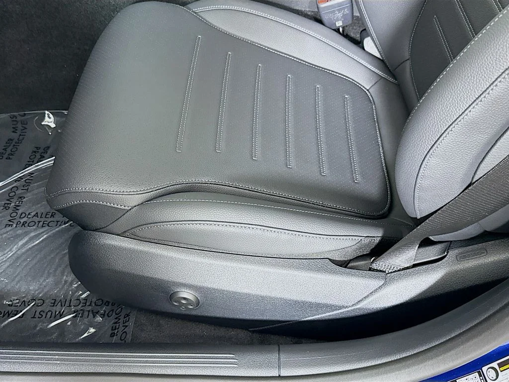 New 2026 Blue Mercedes-Benz C 300 image 19