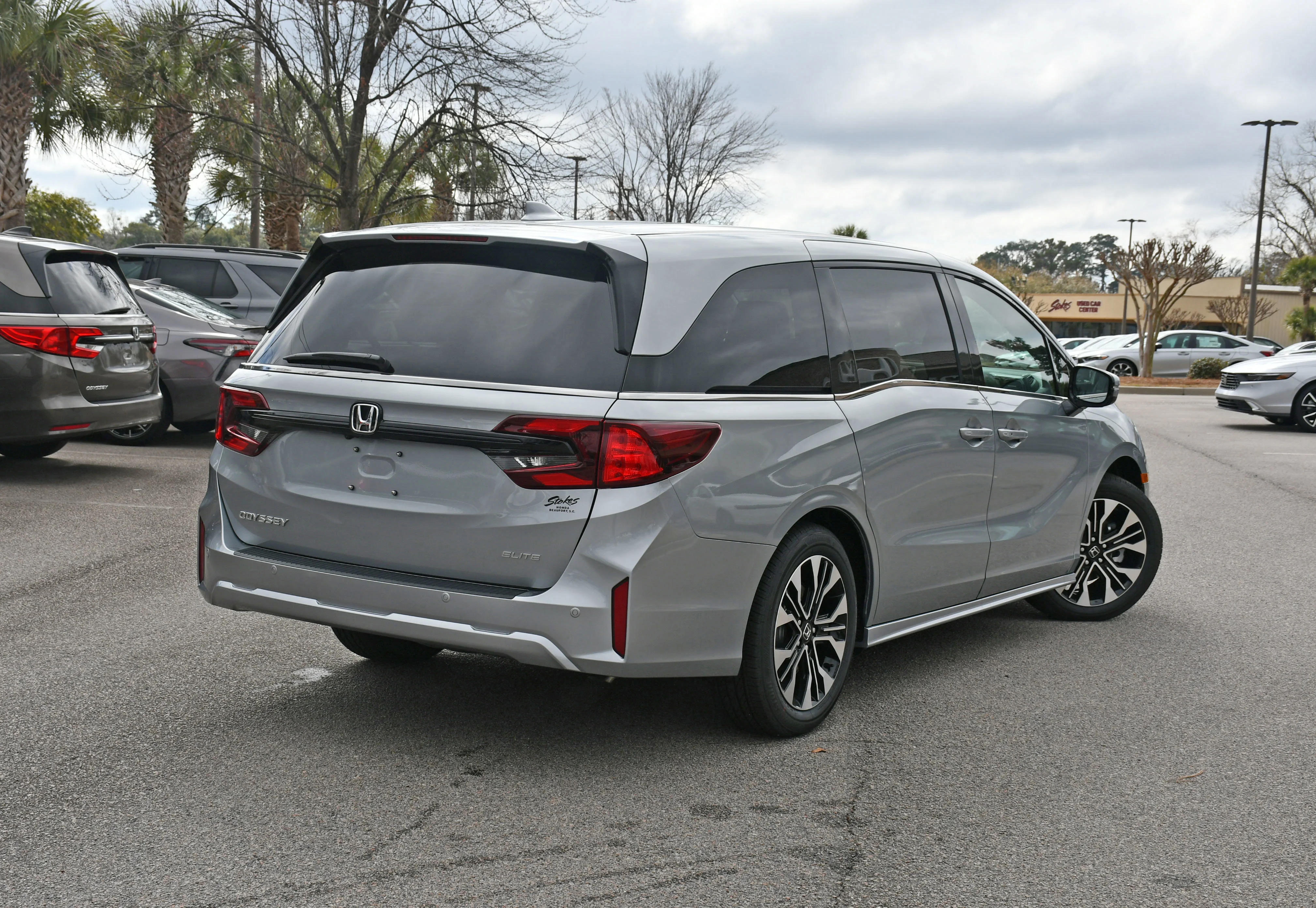 New 2026 Solar Silver Metallic Honda Elite image 2