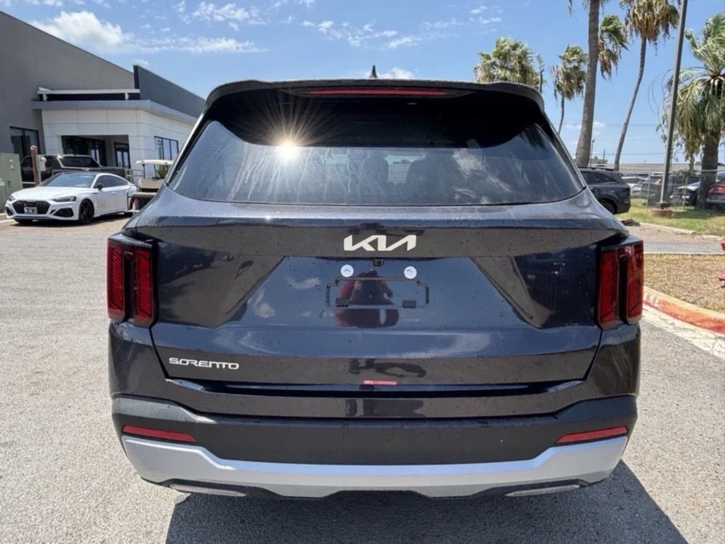 New 2026  Kia LX image 7