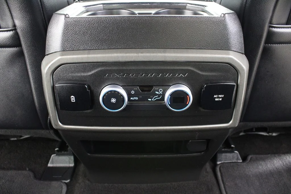 Used 2021 White Ford XLT image 18