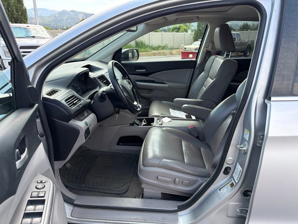 Used 2013 Alabaster Silver Metallic Honda EX-L image 17
