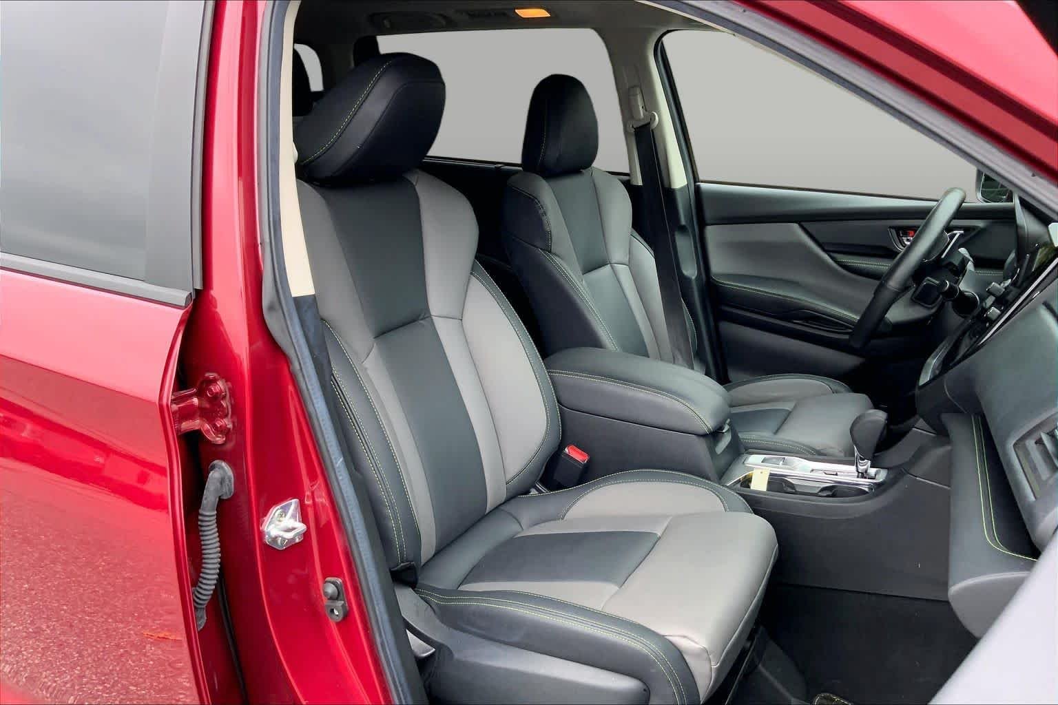 Used 2023 Crimson Red Pearl Subaru Onyx Edition image 8