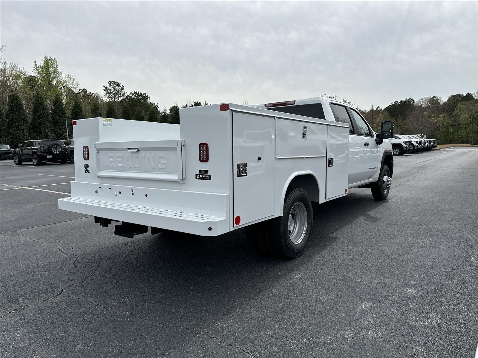 New 2025 Summit White GMC Pro image 7