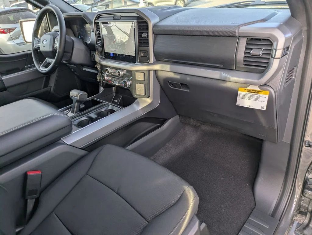 New 2026 Carbonized Gray Metallic Ford XLT image 48