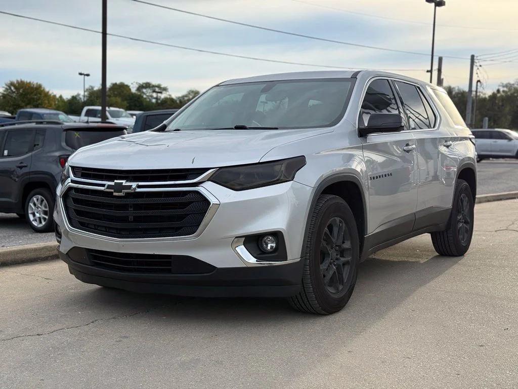 Used 2018 Silver Chevrolet LS image 2