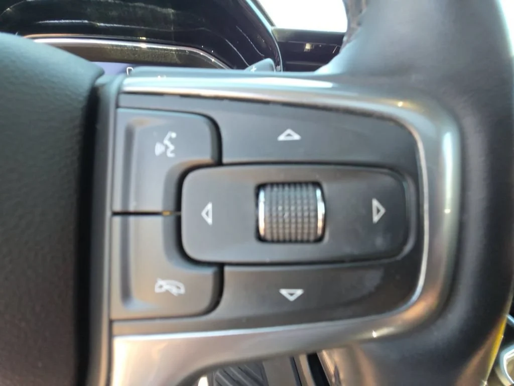 Used 2023 Summit White Chevrolet LTZ image 19