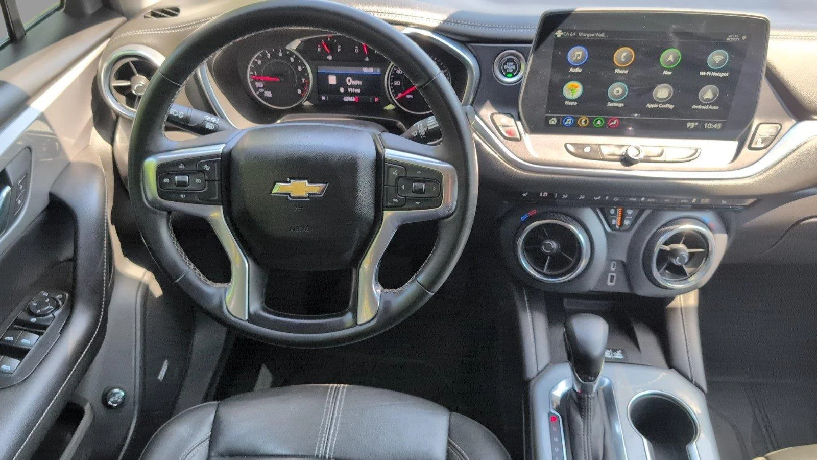 Used 2023 BLACK Chevrolet LT image 32