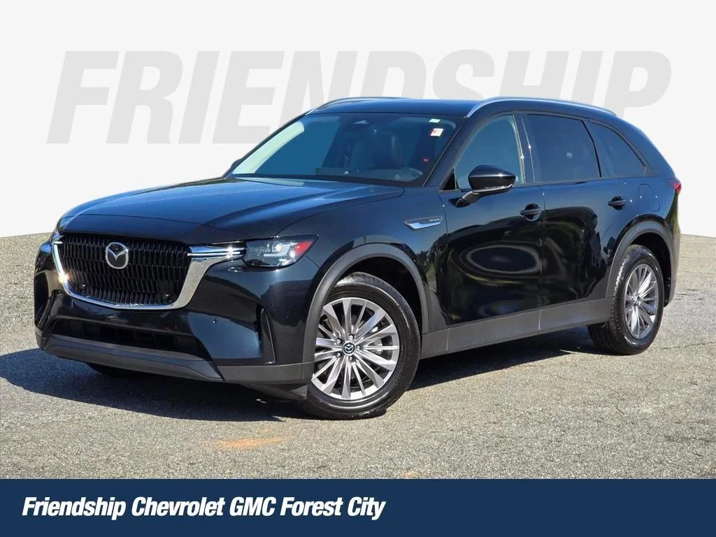 Used 2025 Black Mazda 3.3 Turbo Preferred image 1