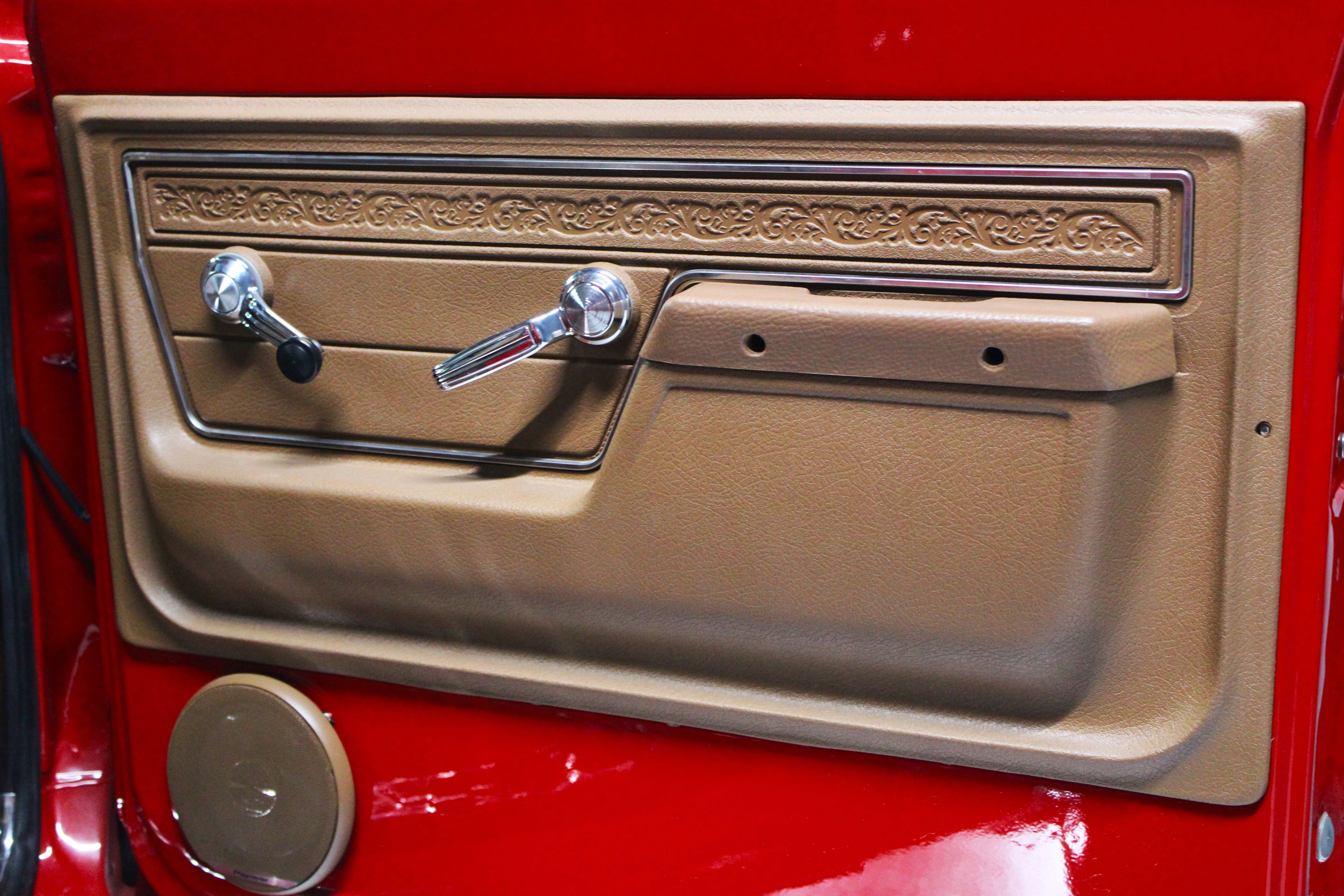 Used 1972 Red CHEVROLET K5 image 15