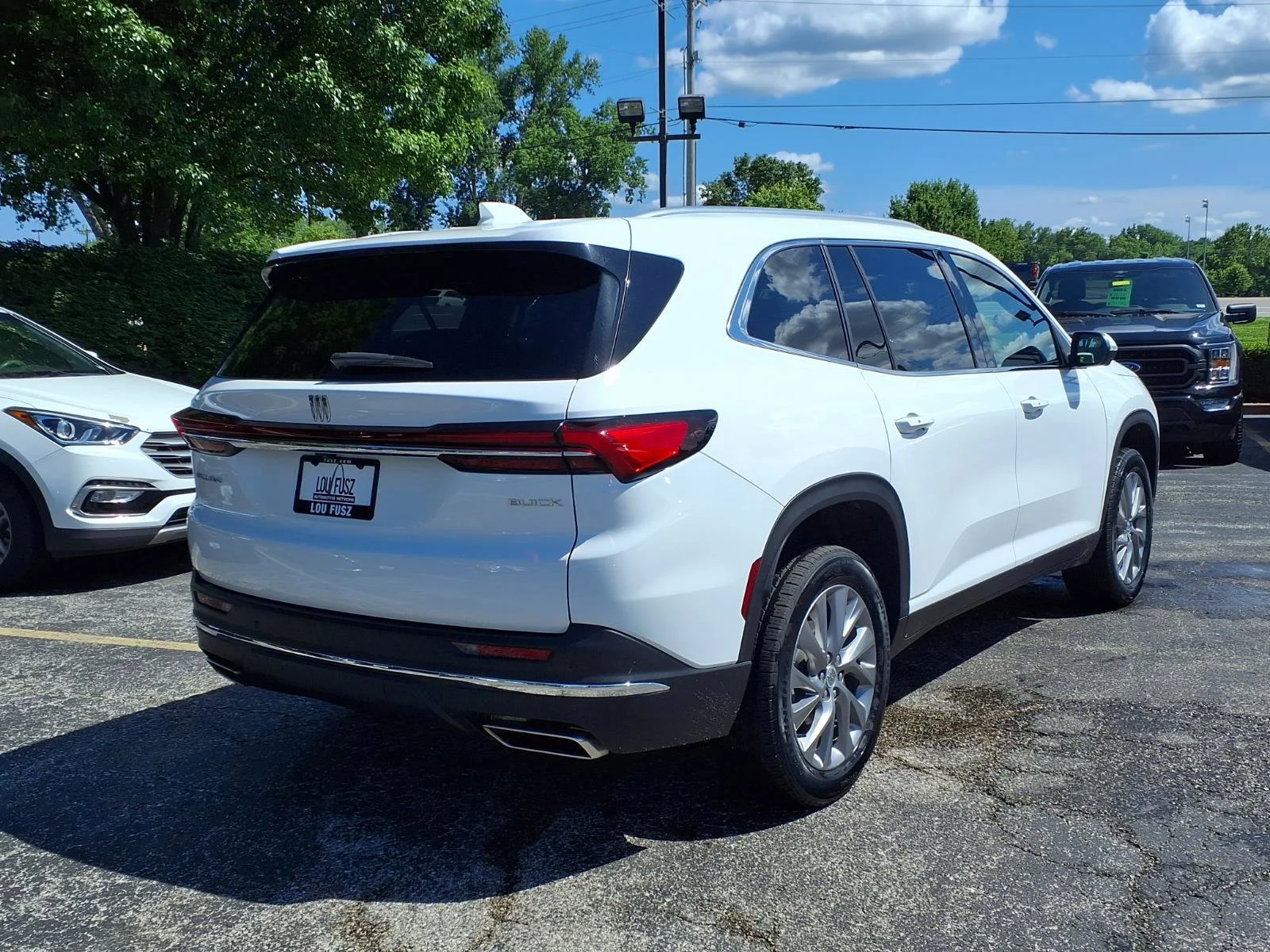 Certified Used 2025 Summit White Buick Preferred image 31