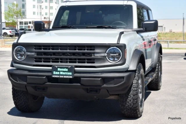 2022 Ford Bronco Base 4x4's photo