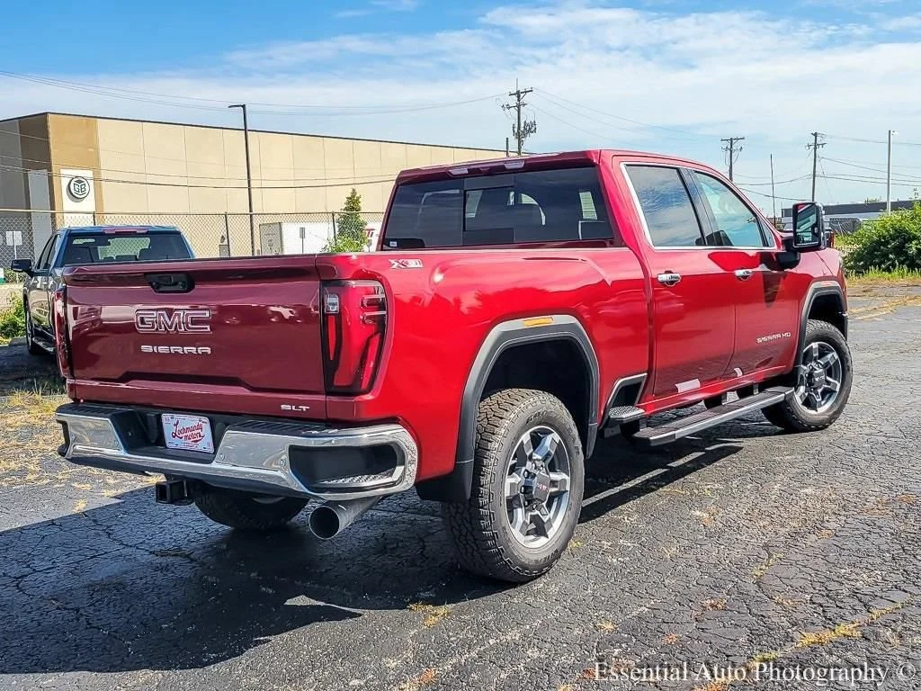 2026 GMC Sierra 2500HD SLT - Photo 9