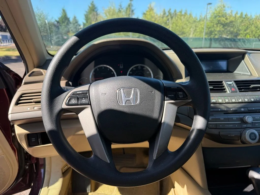 Used 2008 Basque Red Pearl Honda LX image 10