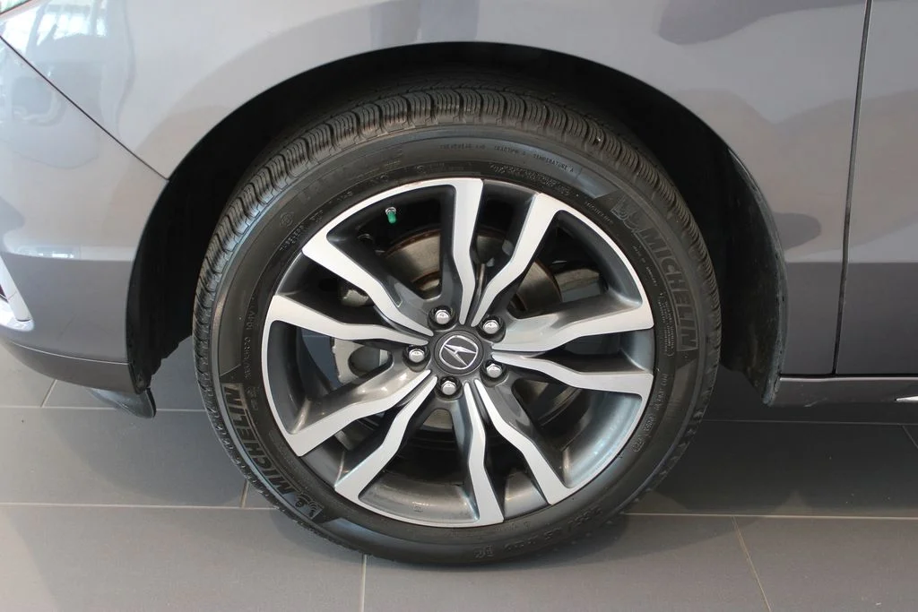 Used 2020 Gray Acura Advance image 31