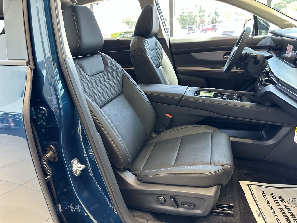 New 2026 Blue Nissan Platinum image 22