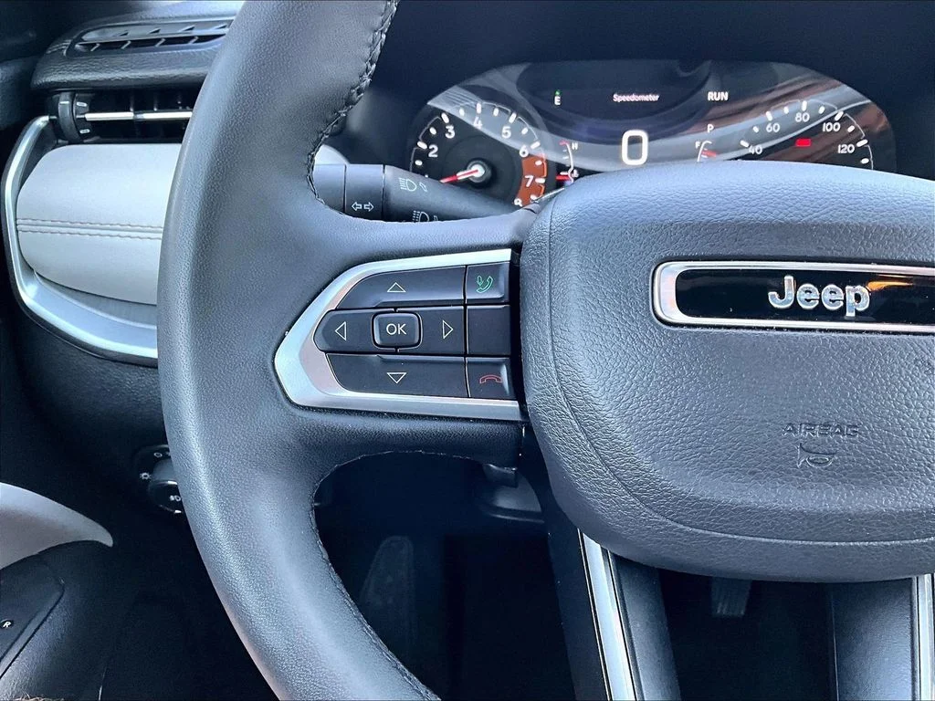 2025 Jeep Compass Limited - Photo 15