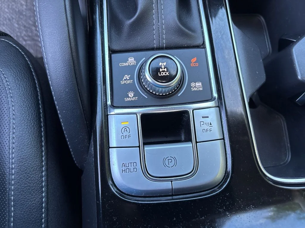 Used 2022 Gray Kia EX image 36