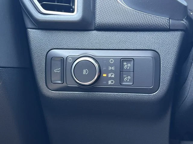 Used 2021 Gray Ford Outer Banks image 30