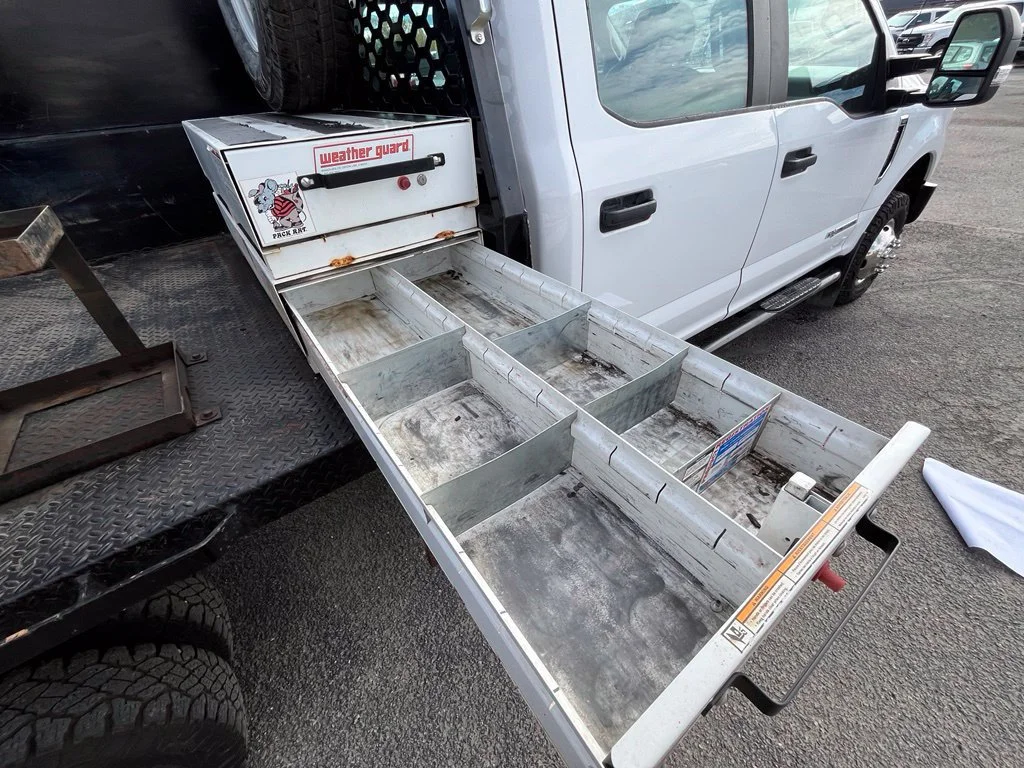 Used 2022 White Ford XL image 20