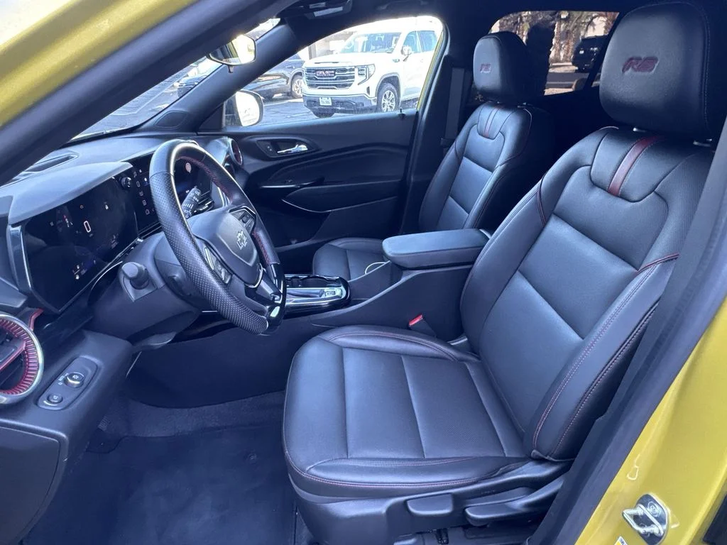 Used 2024 Yellow Chevrolet 2RS image 10