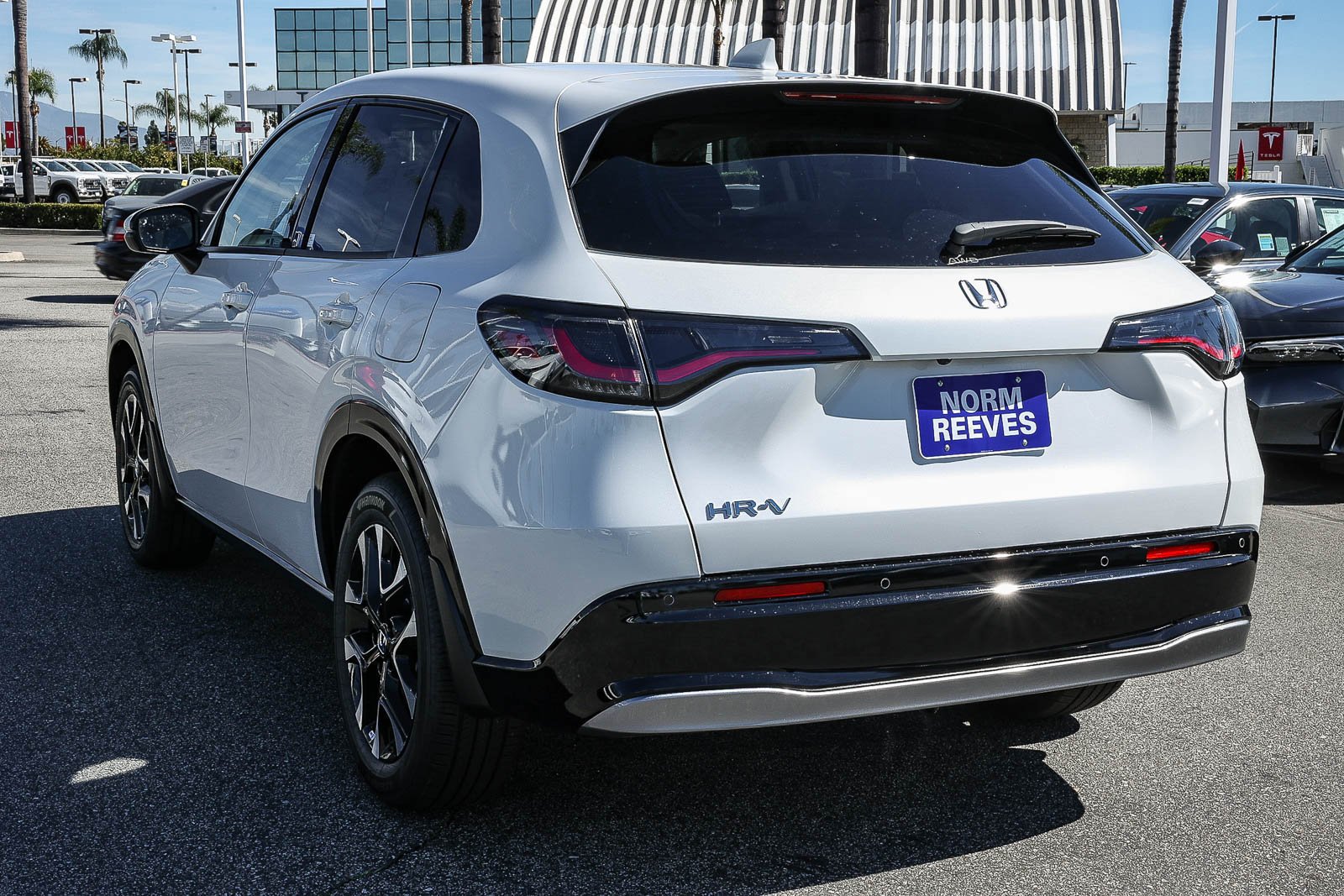 New 2027 Platinum White Pearl Honda EX-L AWD CVT image 4