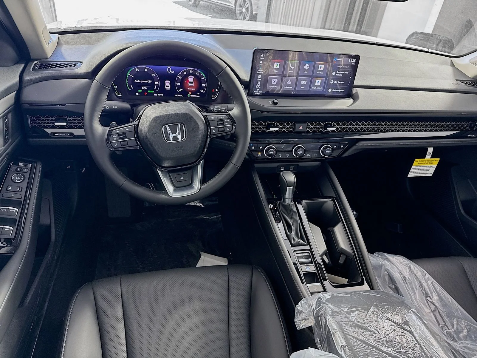 Used 2023 White Honda Touring image 13