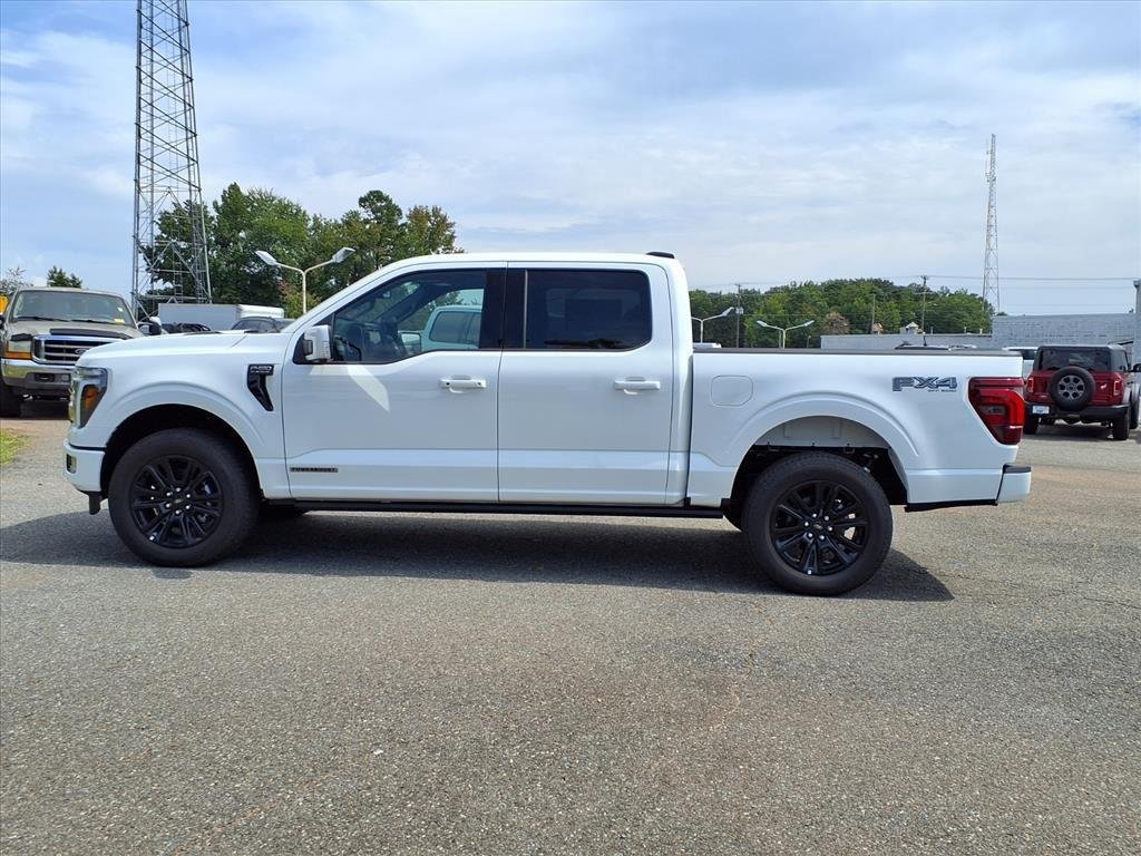 New 2025 Star White Metallic Tri-Coat Ford Platinum image 18