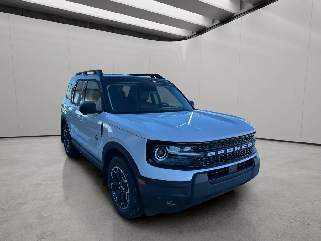 New 2025 Oxford White Ford Outer Banks® image 7