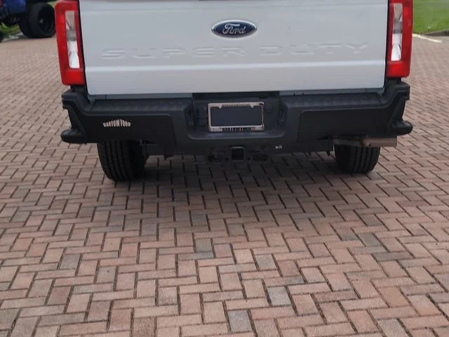 New 2026 Oxford White Ford XL image 6