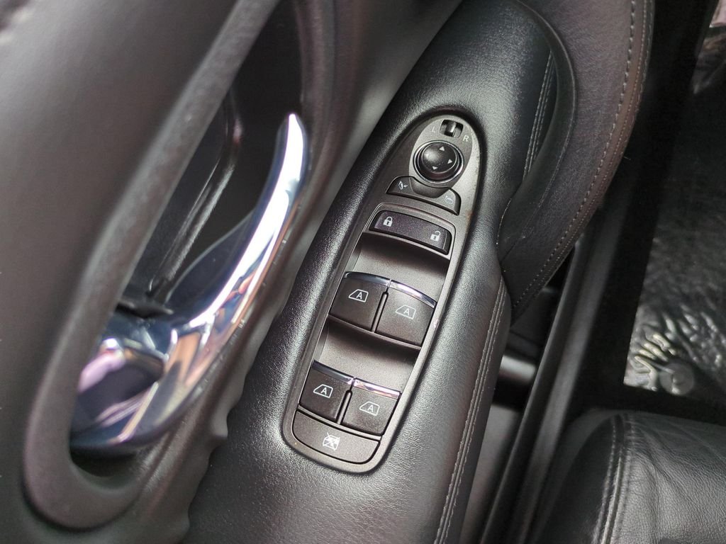 Certified Used 2023 Silver Nissan SL image 23