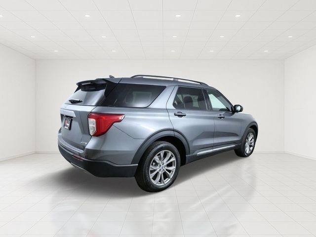 Certified Used 2024 Gray Ford XLT image 7