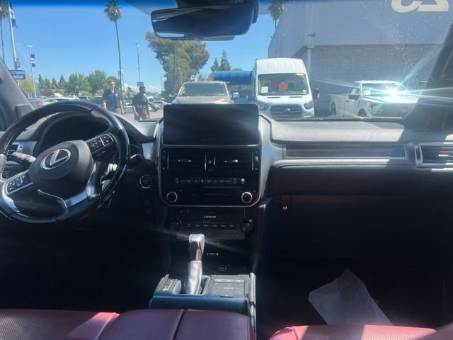 Used 2023 White Lexus 460 image 8