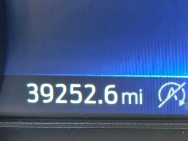 Used 2022 Orange Ford Badlands image 33