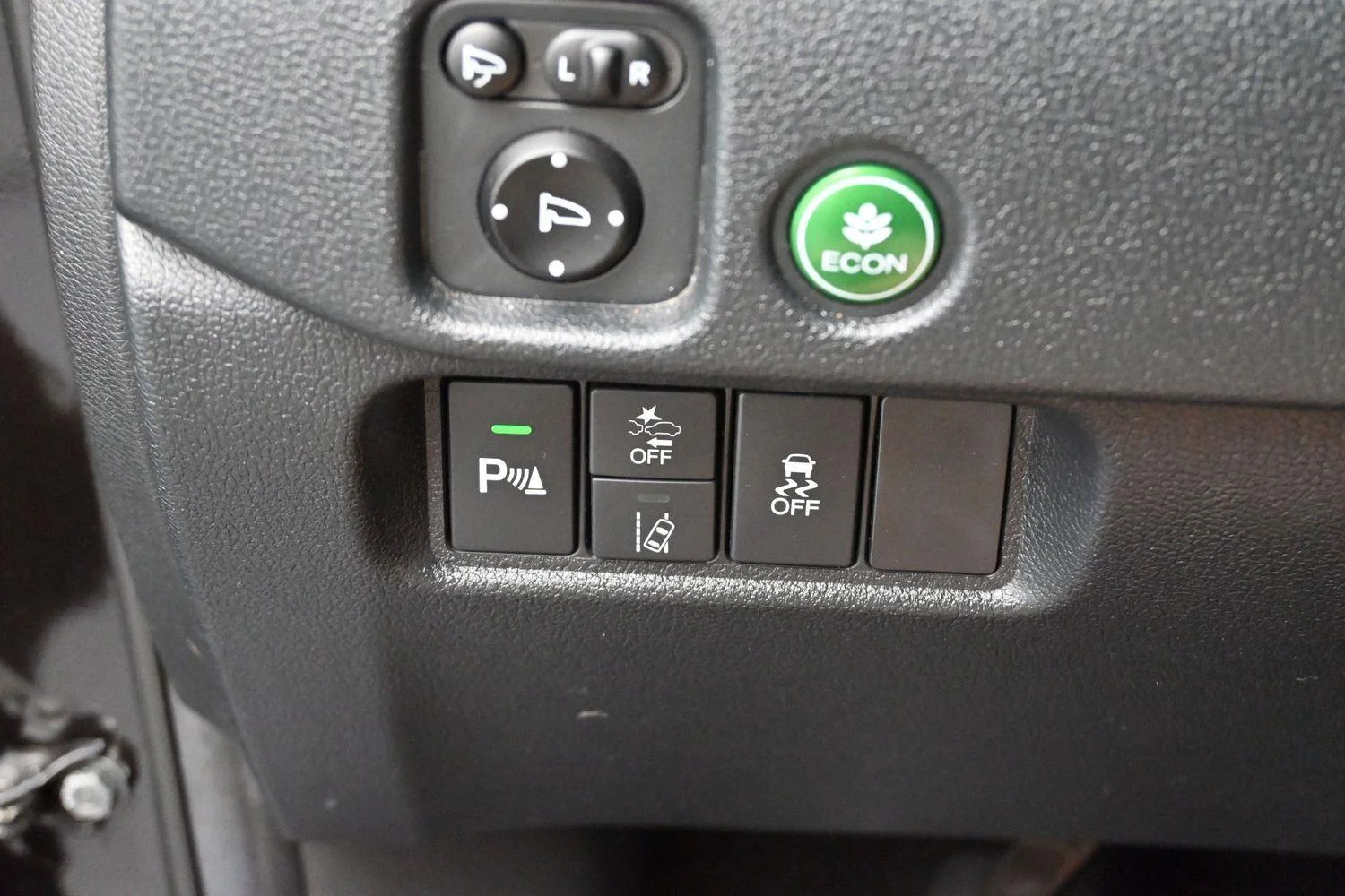 Used 2020 Black Copper Pearl Honda Touring image 29