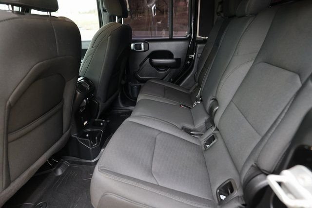2021 Jeep Gladiator WILLYS - Photo 19