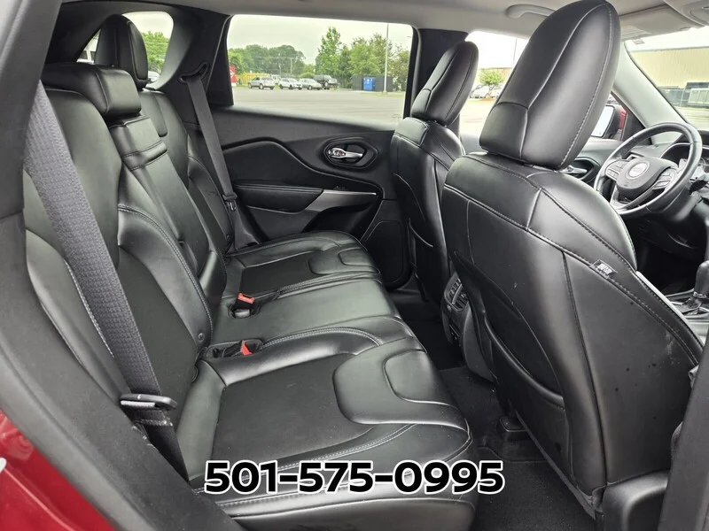 Used 2019 Velvet JEEP LATITUDE PLUS FWD image 14